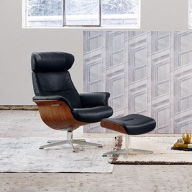 Interiors: Conform armchairs and Wagner Office Chairs
